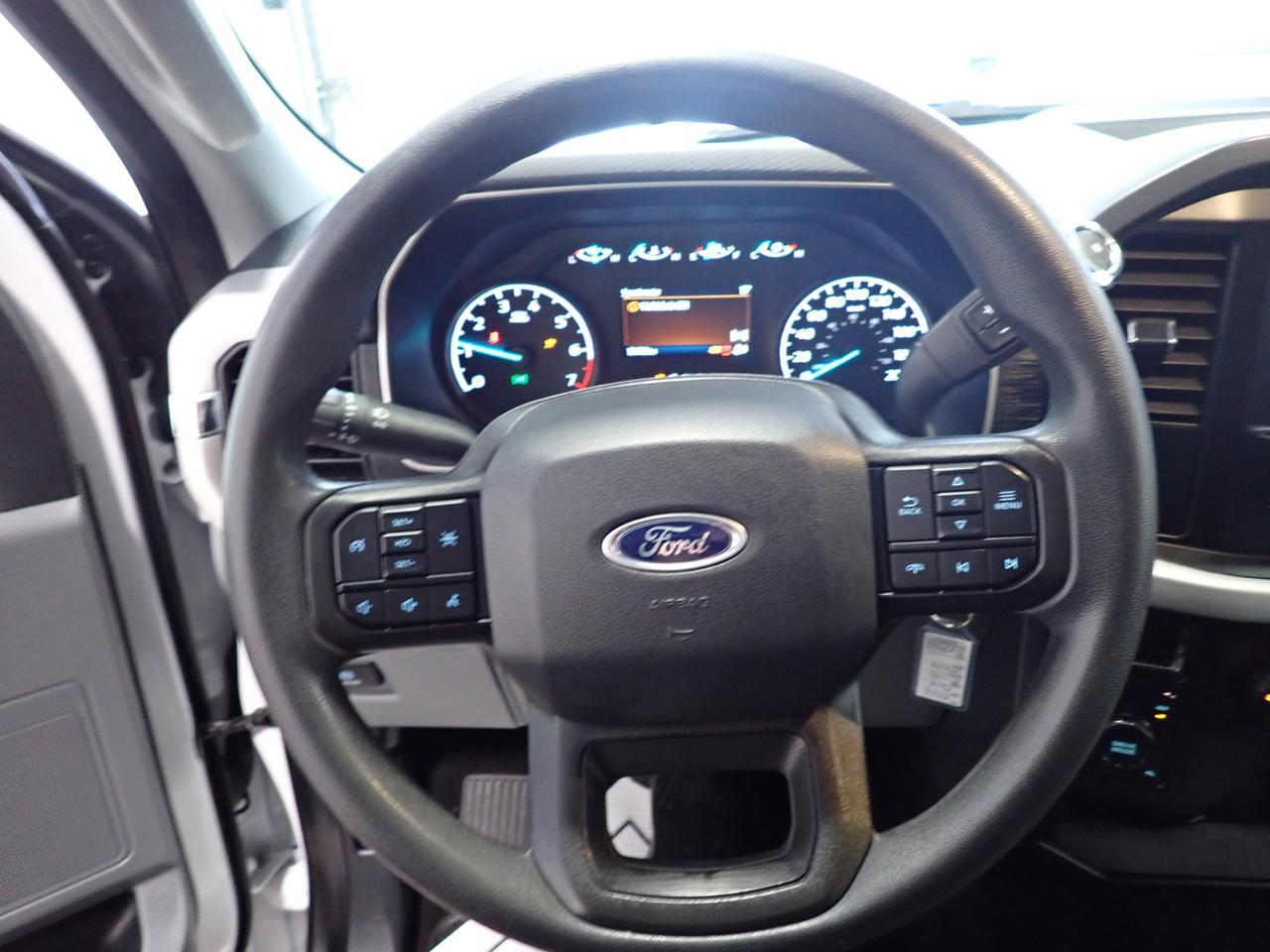 2022 Ford F-150 XLT SUPERCREW NAVI 5.5-FT BOX 4WD Listowel ON