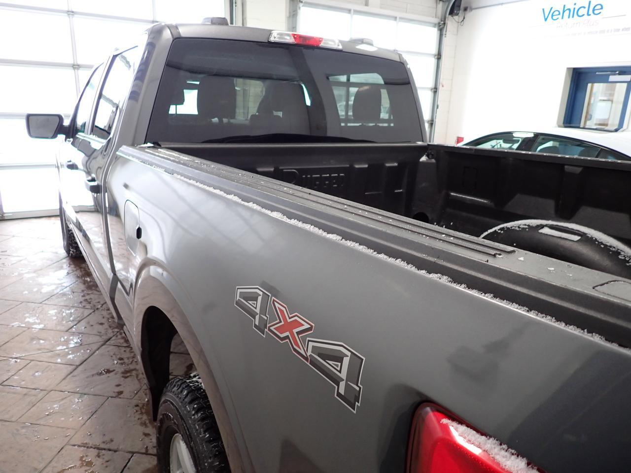 2022 Ford F-150 XLT SUPERCREW NAVI  6.5-FT BOX 4WD Listowel ON