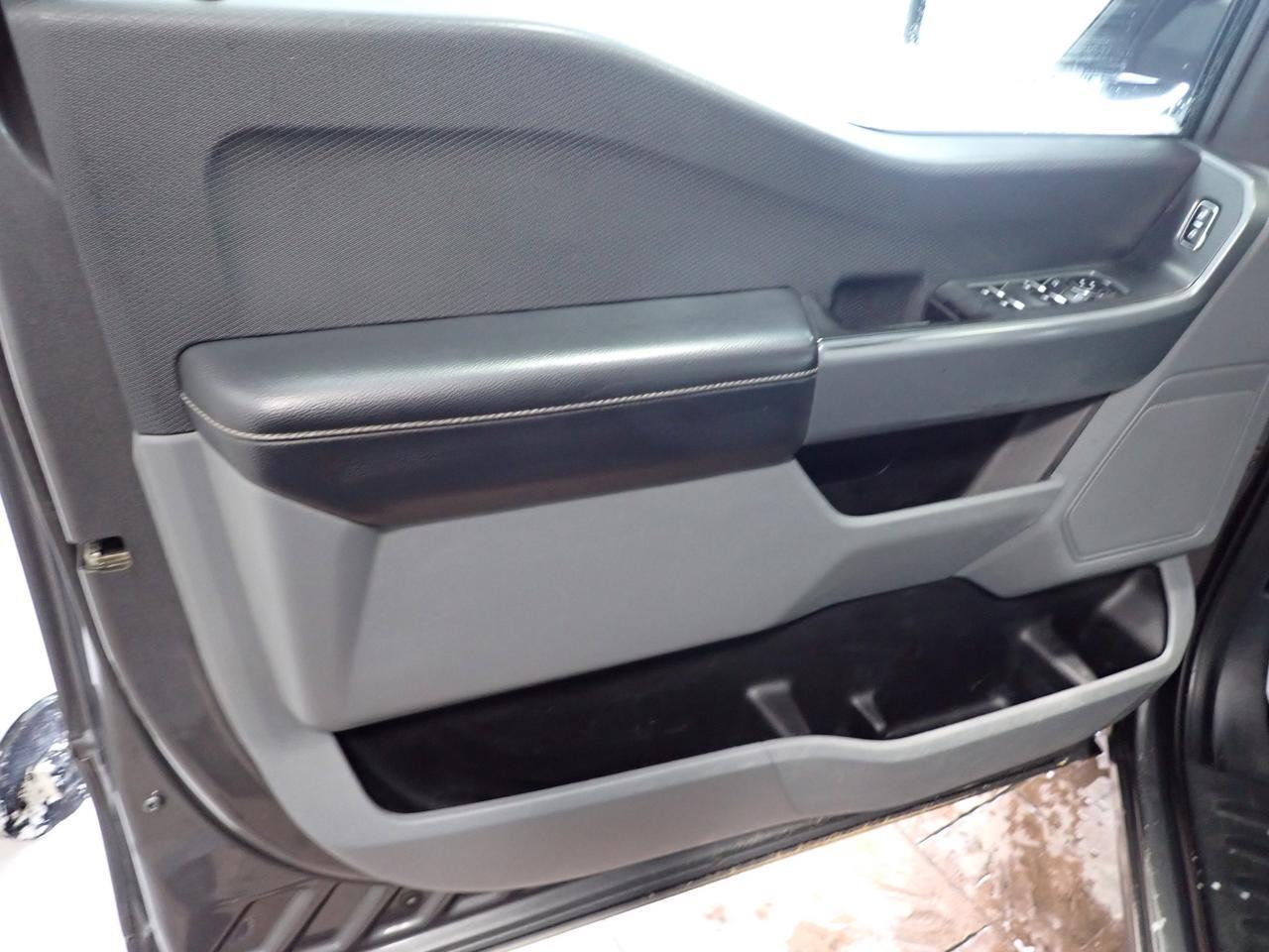 2022 Ford F-150 XLT SUPERCREW NAVI  6.5-FT BOX 4WD Listowel ON