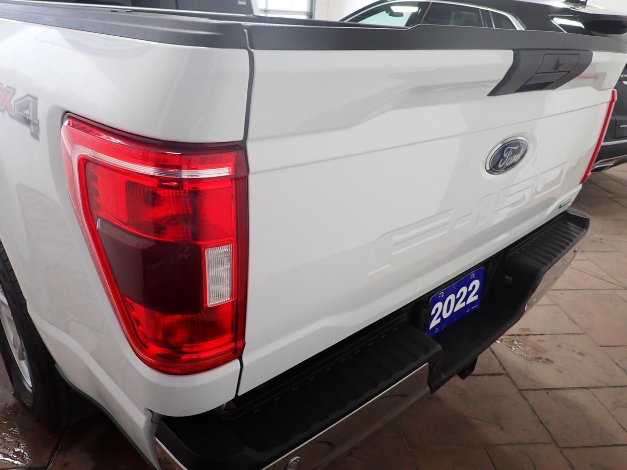 2022 Ford F-150 XLT SUPERCREW NAVI 6.5-FT BOX 4WD Listowel ON