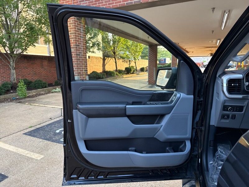 2022 Ford F-150 XLT SuperCrew 4WD Arlington VA