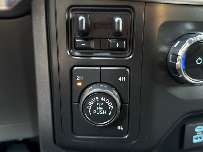 2022 Ford F-150 XLT SuperCrew 4WD Arlington VA