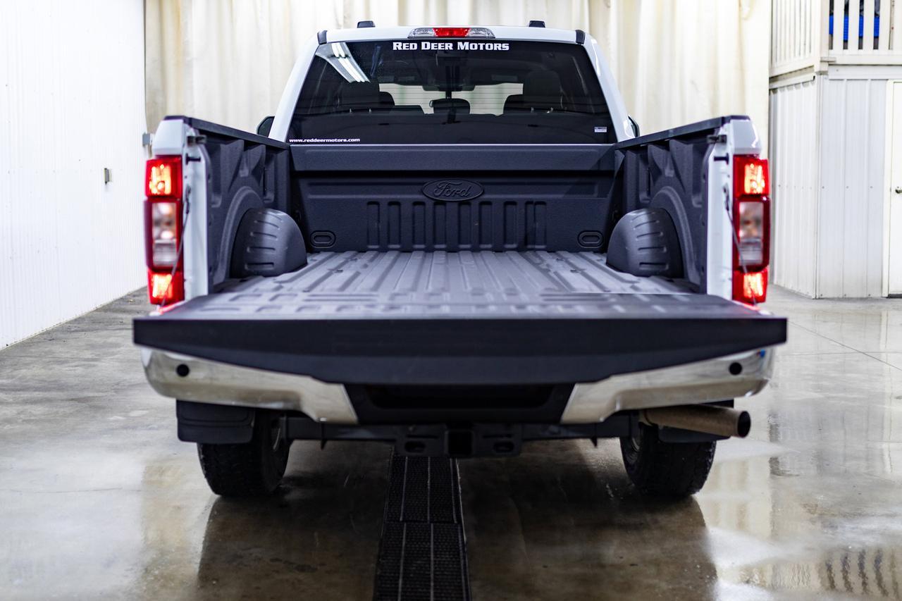 2022 Ford F-250 4x4 Crew Cab XLT FX4 BCam Red Deer AB