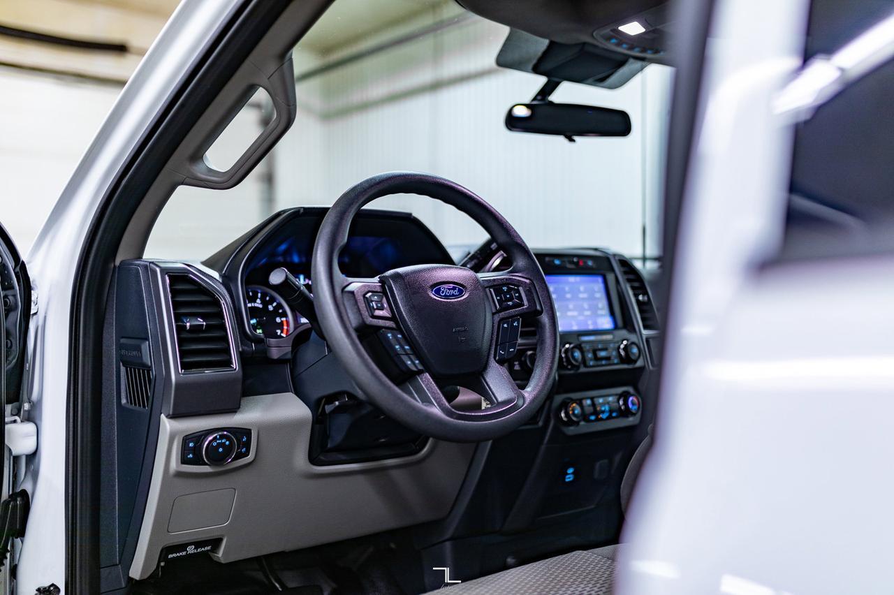 2022 Ford F-250 4x4 Crew Cab XLT FX4 BCam Red Deer AB