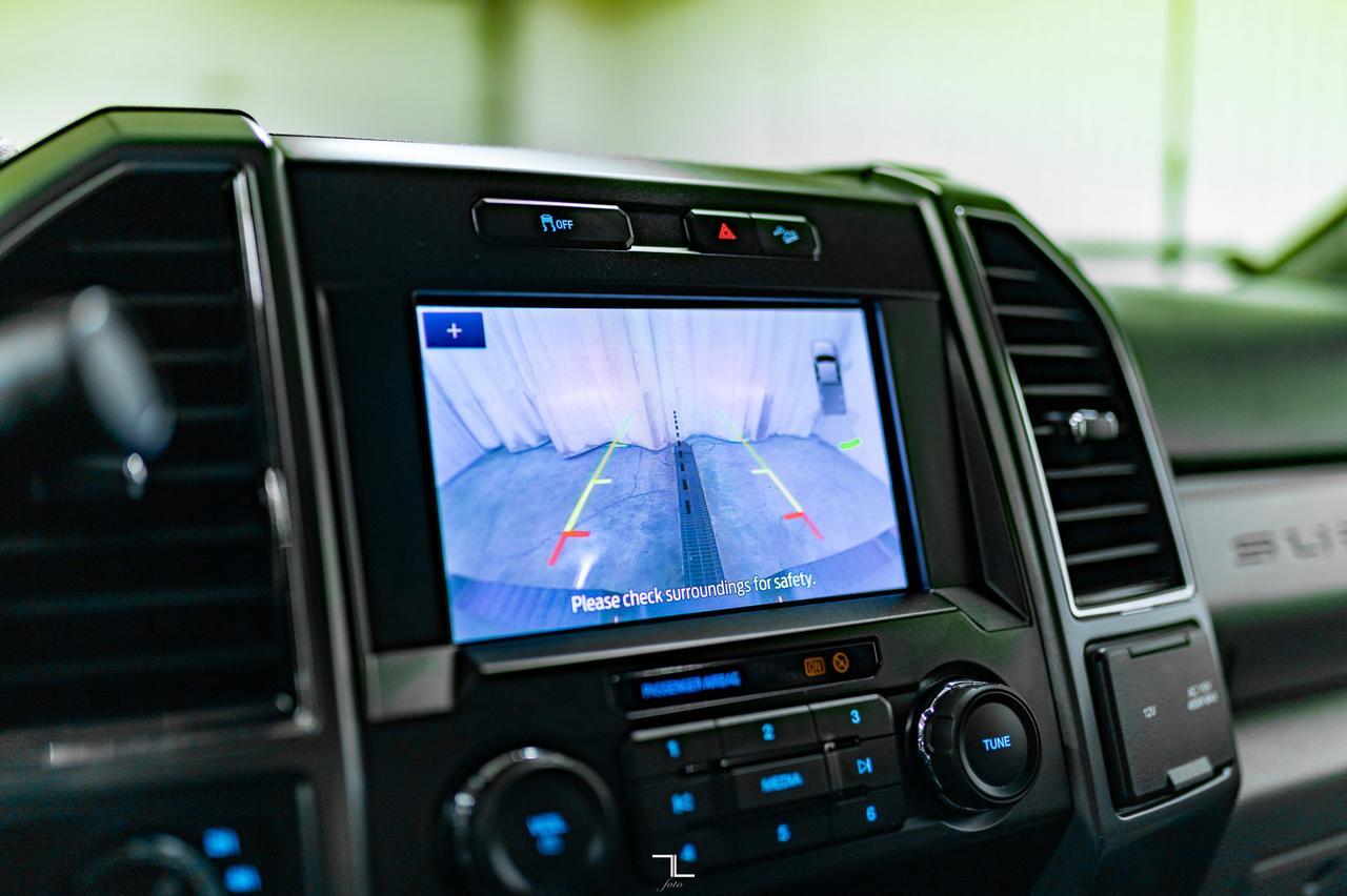 2022 Ford F-250 4x4 Crew Cab XLT FX4 BCam Red Deer AB