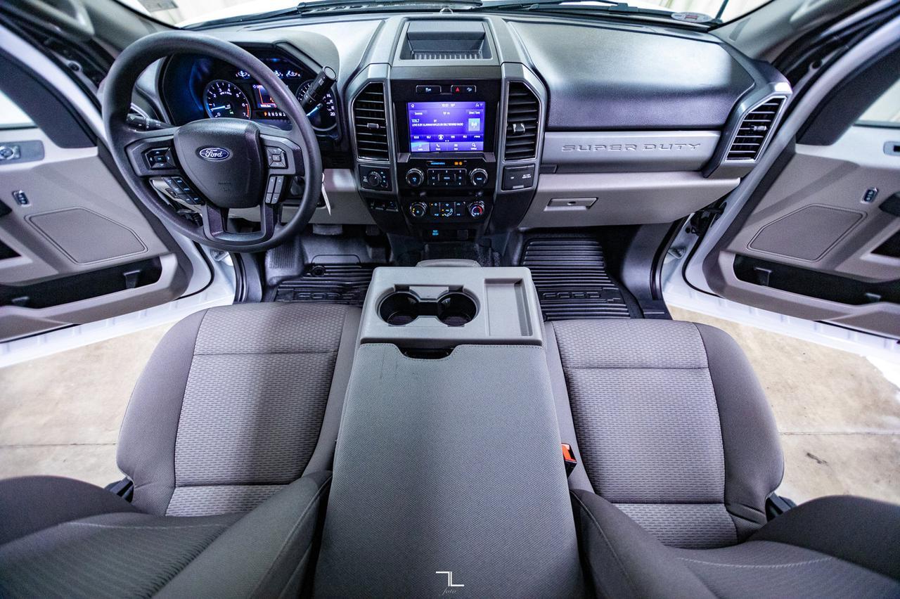 2022 Ford F-250 4x4 Crew Cab XLT FX4 BCam Red Deer AB