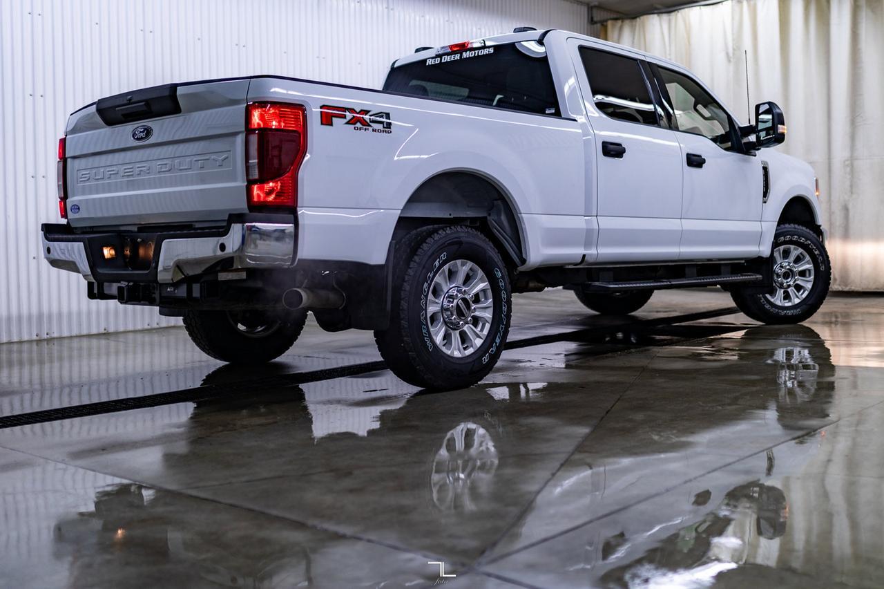 2022 Ford F-250 4x4 Crew Cab XLT FX4 BCam Red Deer AB