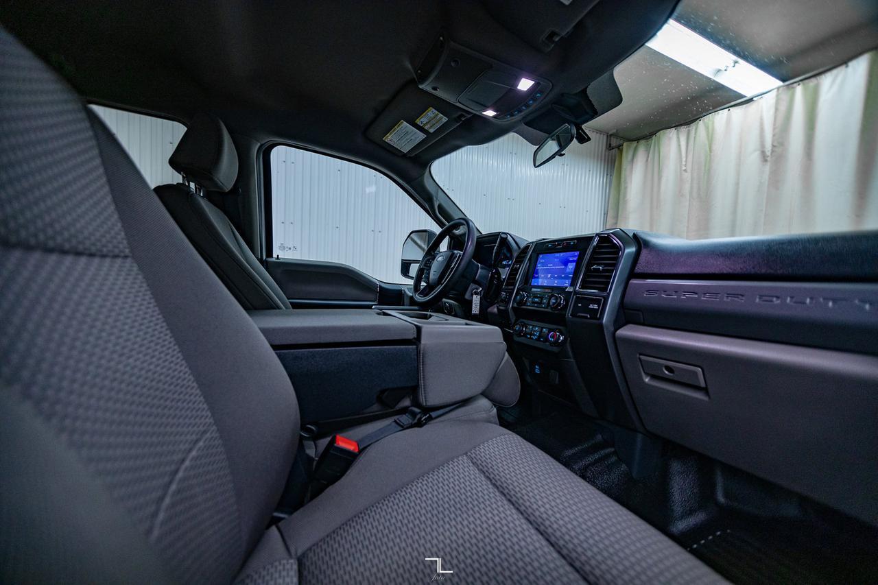 2022 Ford F-250 4x4 Crew Cab XLT FX4 BCam Red Deer AB