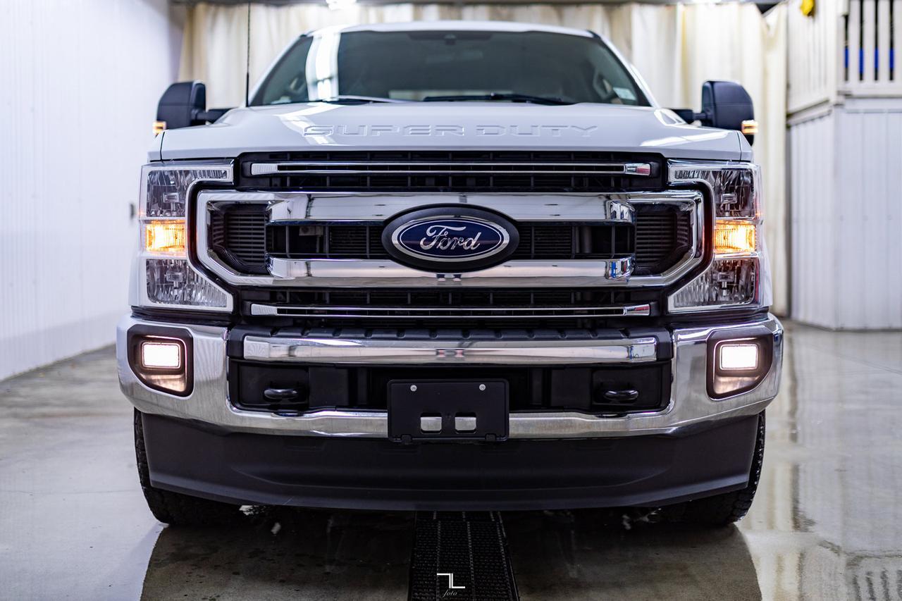 2022 Ford F-250 4x4 Crew Cab XLT FX4 BCam Red Deer AB