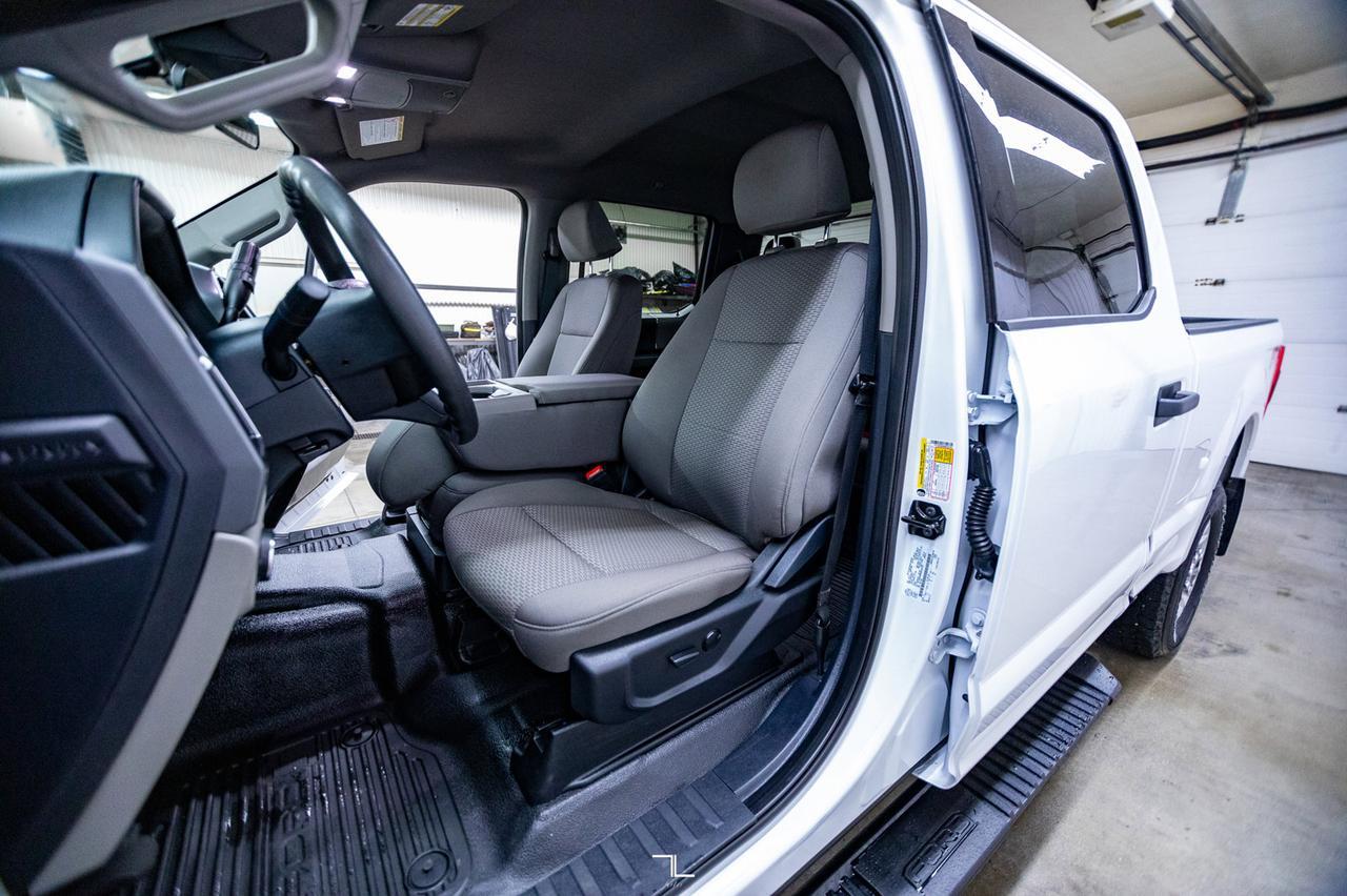 2022 Ford F-250 4x4 Crew Cab XLT FX4 BCam Red Deer AB