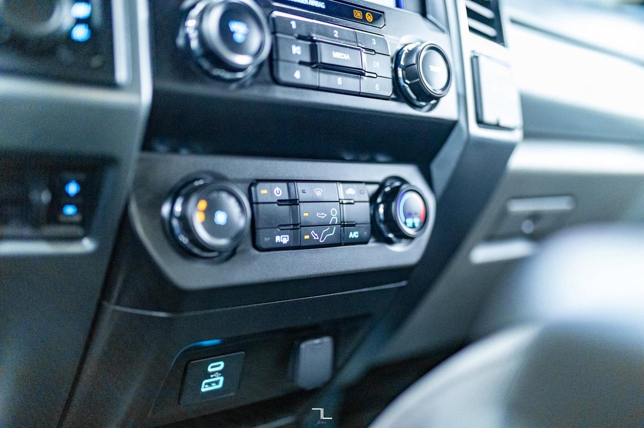 2022 Ford F-250 4x4 Crew Cab XLT FX4 BCam Red Deer AB