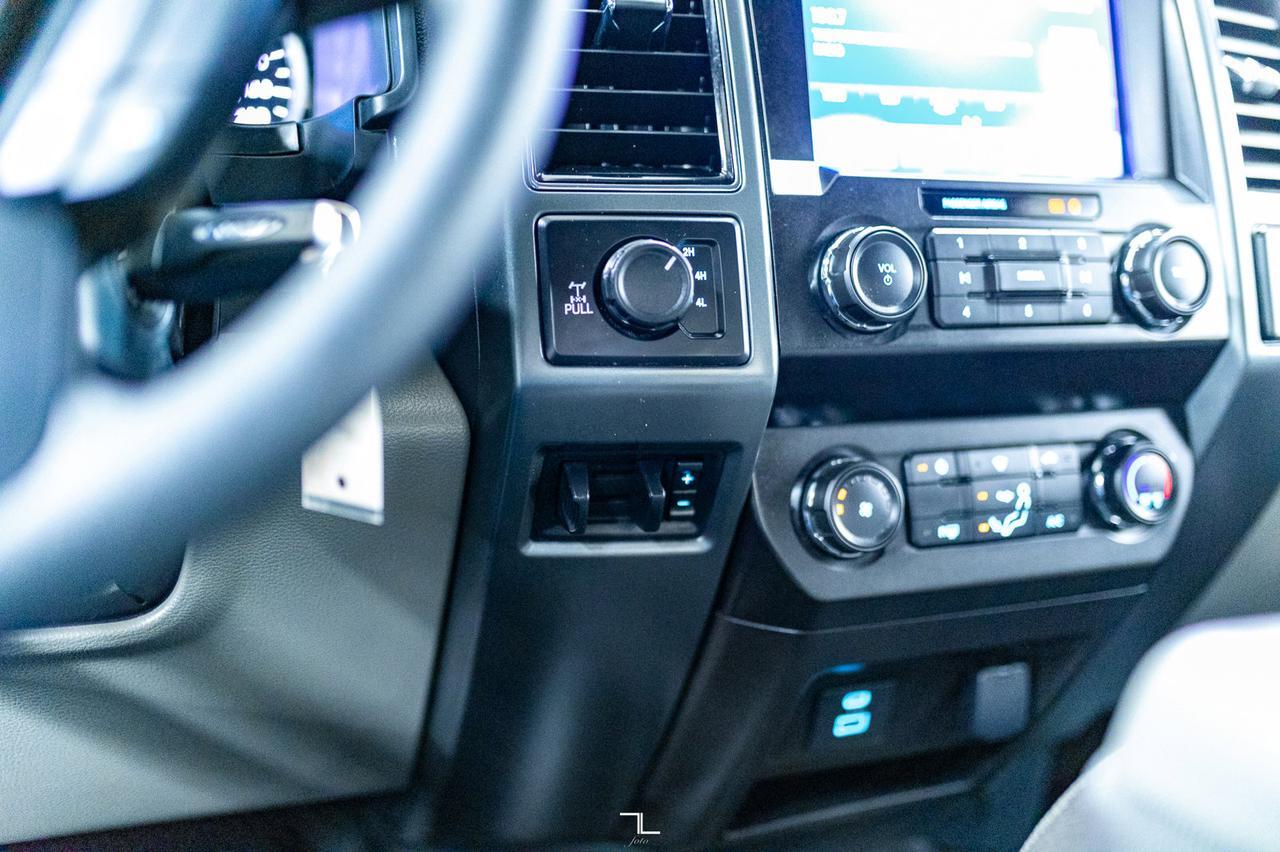 2022 Ford F-250 4x4 Crew Cab XLT FX4 BCam Red Deer AB