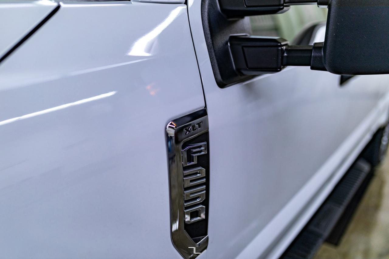 2022 Ford F-250 4x4 Crew Cab XLT FX4 BCam Red Deer AB