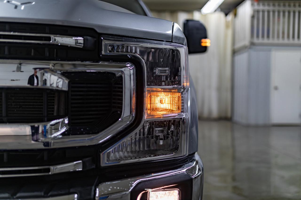 2022 Ford F-250 4x4 Crew Cab XLT FX4 Diesel BCam Red Deer AB