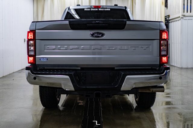 2022 Ford F-250 4x4 Crew Cab XLT FX4 Diesel BCam Red Deer AB