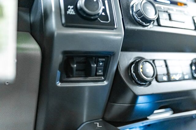 2022 Ford F-250 4x4 Crew Cab XLT FX4 Diesel BCam Red Deer AB