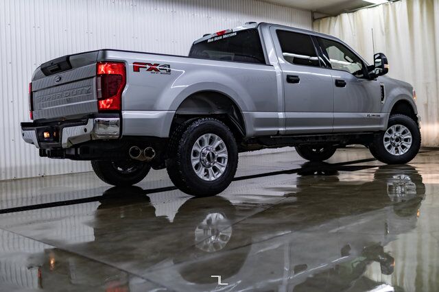 2022 Ford F-250 4x4 Crew Cab XLT FX4 Diesel BCam Red Deer AB