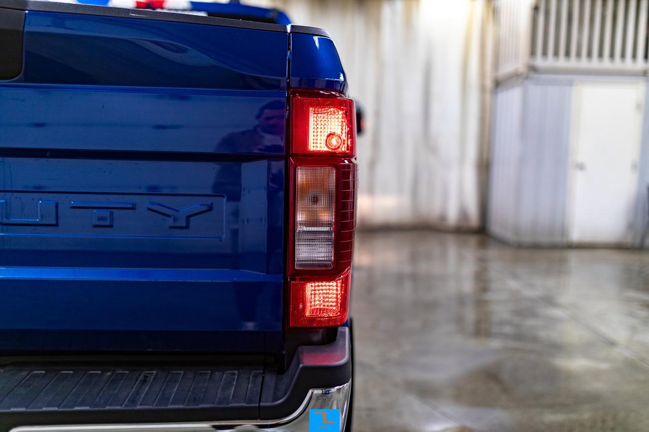 2022 Ford F-250 4x4 Crew Cab XLT FX4 Diesel Roof BCam Red Deer AB