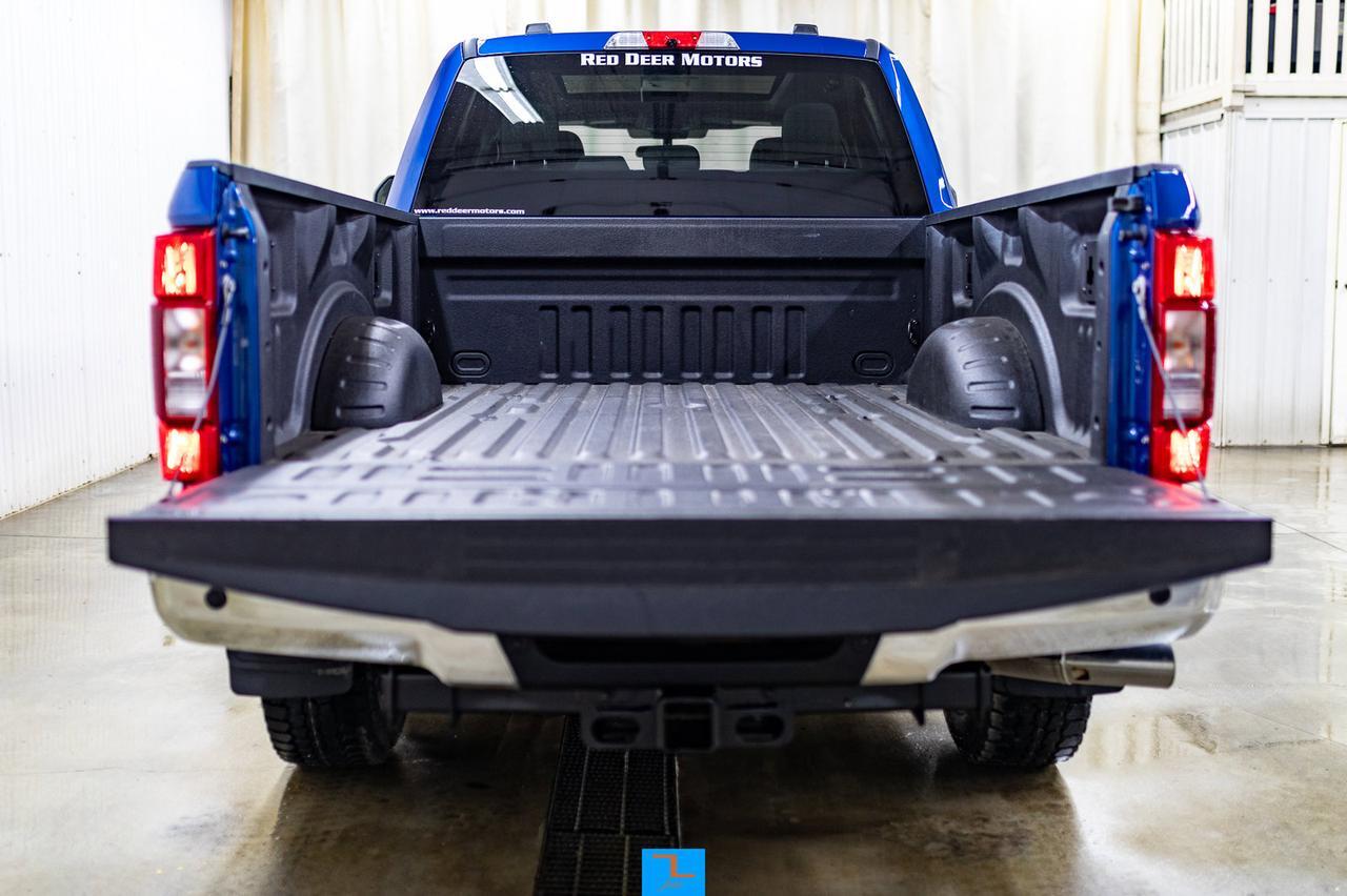 2022 Ford F-250 4x4 Crew Cab XLT FX4 Diesel Roof BCam Red Deer AB