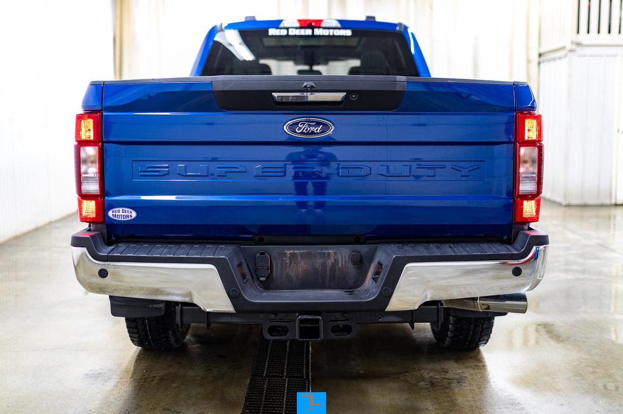 2022 Ford F-250 4x4 Crew Cab XLT FX4 Diesel Roof BCam Red Deer AB