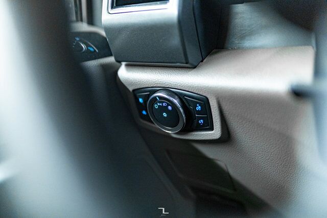 2022 Ford F-250 4x4 Crew Cab XLT FX4 Longbox BCam Red Deer AB