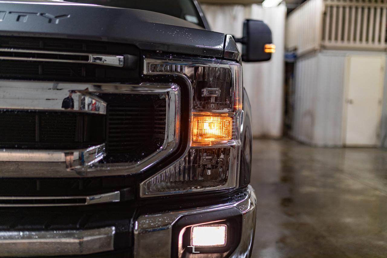 2022 Ford F-250 4x4 Crew Cab XLT FX4 Longbox BCam Red Deer AB