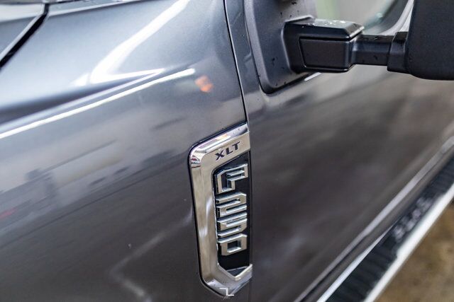 2022 Ford F-250 4x4 Crew Cab XLT FX4 Longbox BCam Red Deer AB