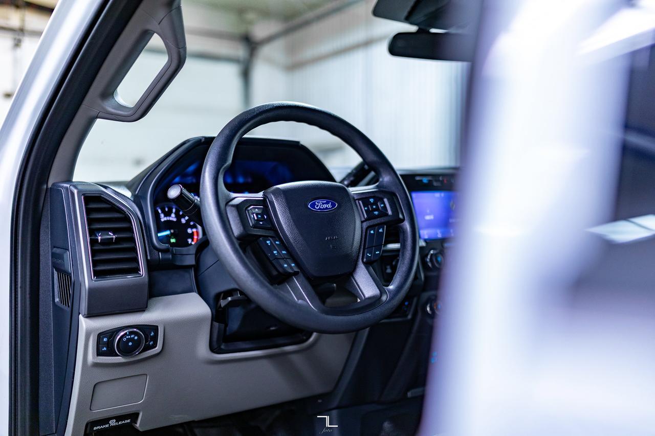 2022 Ford F-250 4x4 Crew Cab XLT FX4 PSeat BCam Red Deer AB