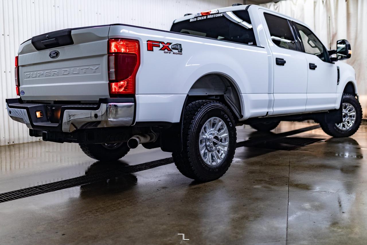 2022 Ford F-250 4x4 Crew Cab XLT FX4 PSeat BCam Red Deer AB