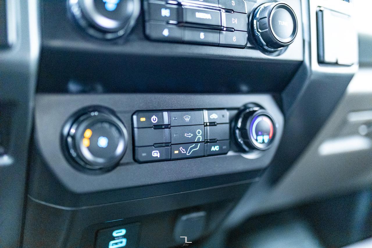 2022 Ford F-250 4x4 Crew Cab XLT FX4 PSeat BCam Red Deer AB