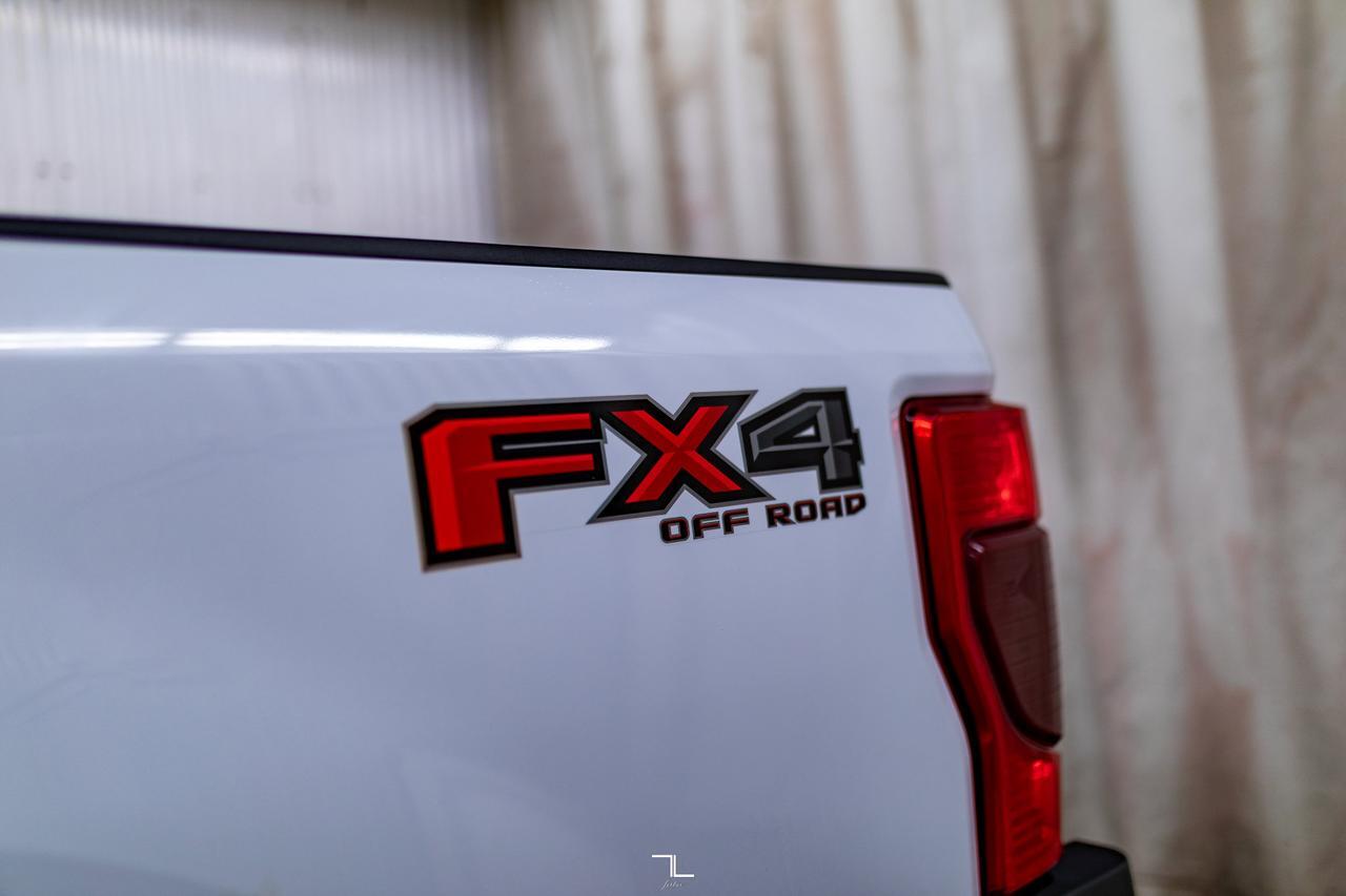 2022 Ford F-250 4x4 Crew Cab XLT FX4 PSeat BCam Red Deer AB