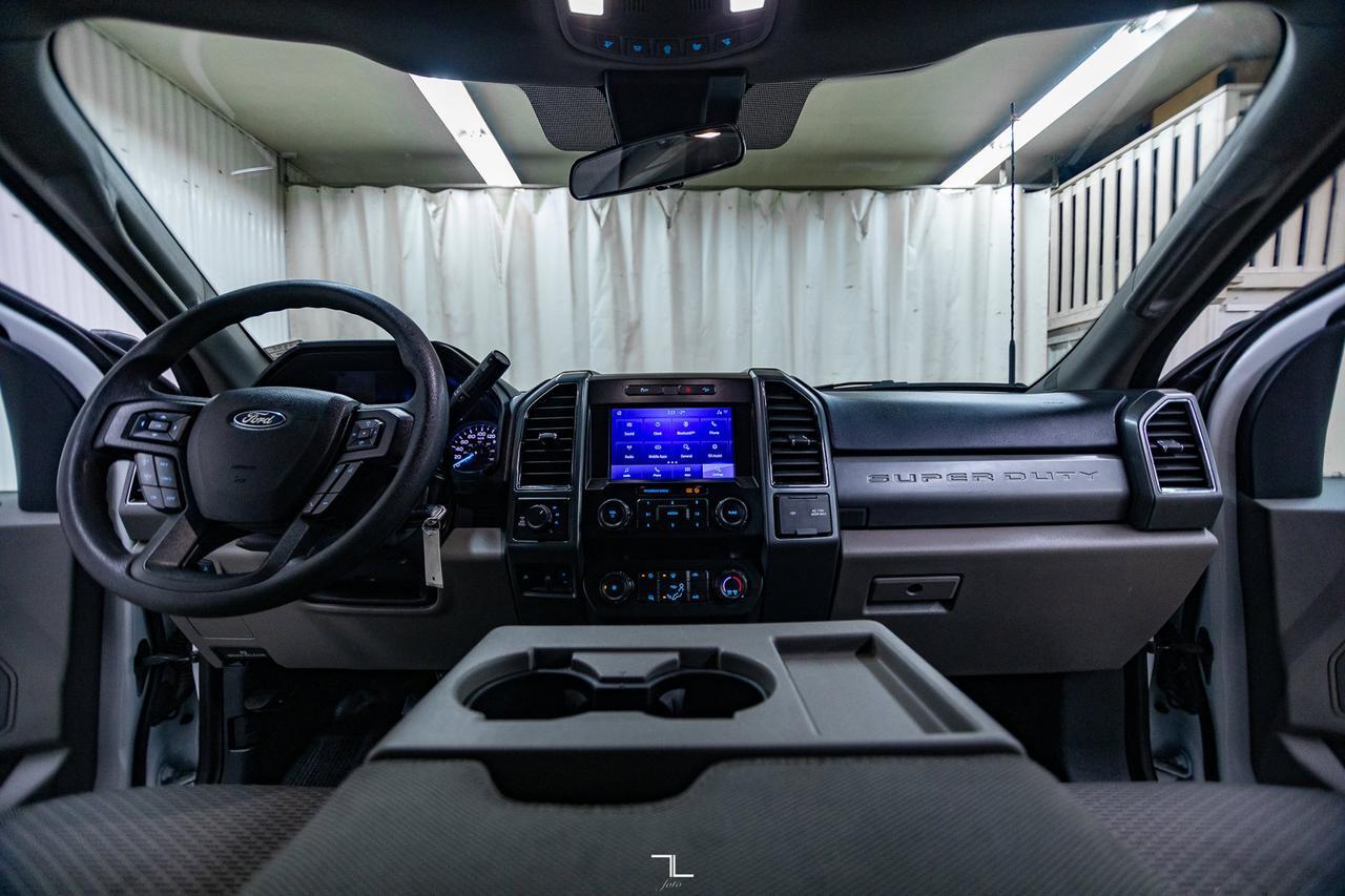 2022 Ford F-250 4x4 Crew Cab XLT FX4 PSeat BCam Red Deer AB