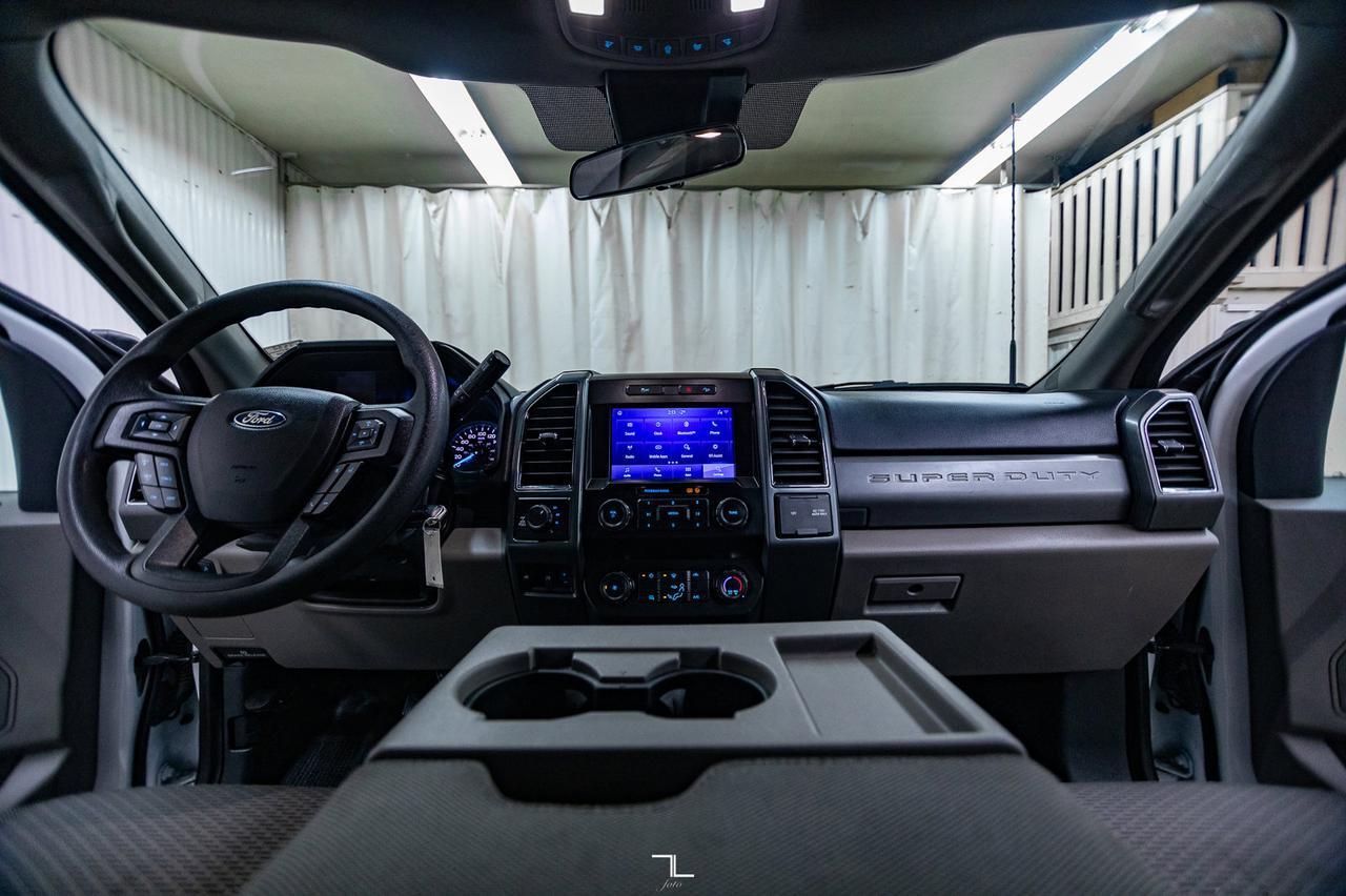 2022 Ford F-250 4x4 Crew Cab XLT FX4 PSeat BCam Red Deer AB