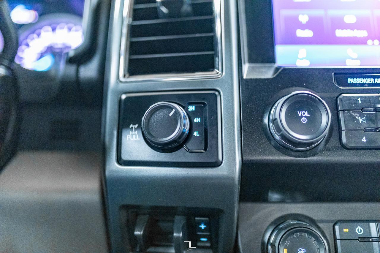 2022 Ford F-250 4x4 Crew Cab XLT FX4 PSeat BCam Red Deer AB