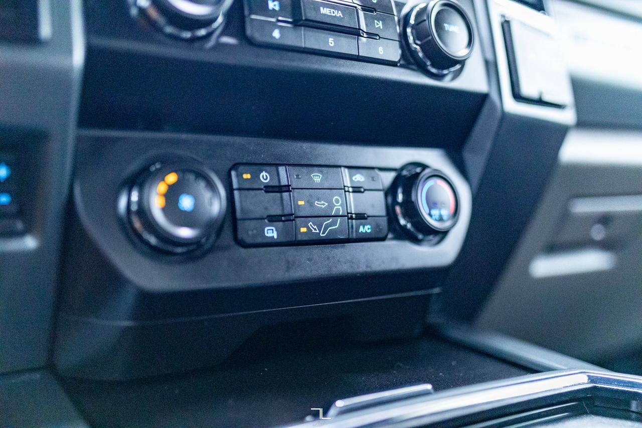 2022 Ford F-250 4x4 Crew Cab XLT FX4 PSeat BCam Red Deer AB