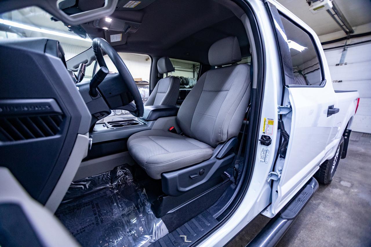 2022 Ford F-250 4x4 Crew Cab XLT FX4 PSeat BCam Red Deer AB