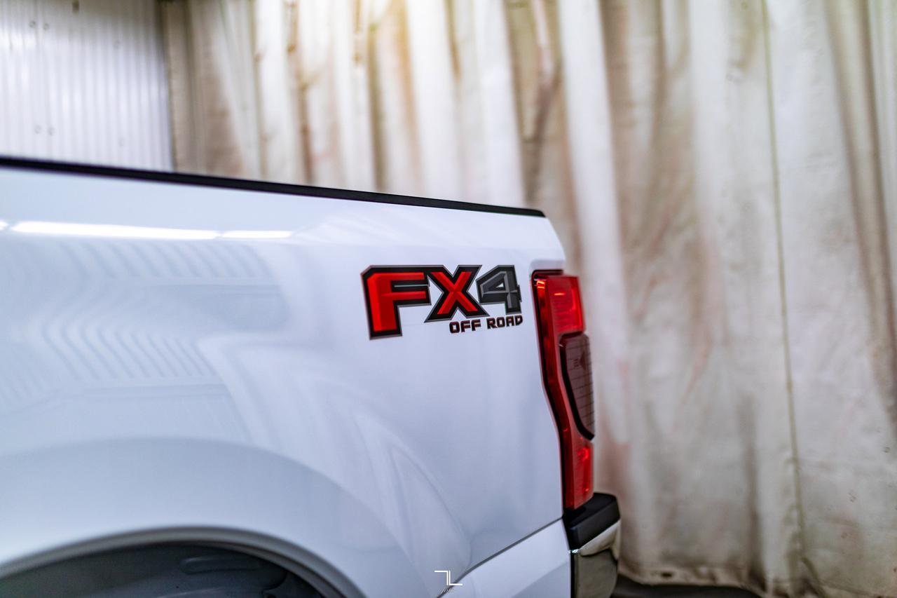 2022 Ford F-250 4x4 Crew Cab XLT FX4 PSeat BCam Red Deer AB