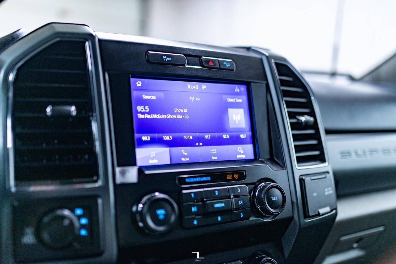 2022 Ford F-250 4x4 Crew Cab XLT FX4 PSeat BCam Red Deer AB