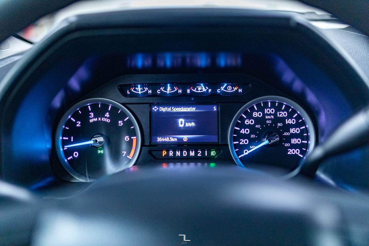 2022 Ford F-250 4x4 Crew Cab XLT FX4 PSeat BCam Red Deer AB