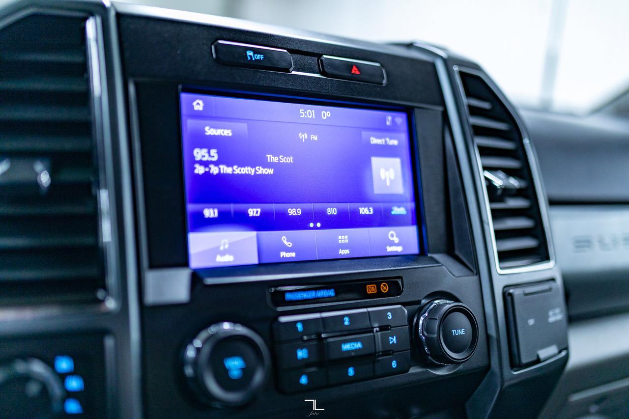 2022 Ford F-250 4x4 Crew Cab XLT FX4 PSeat BCam Red Deer AB