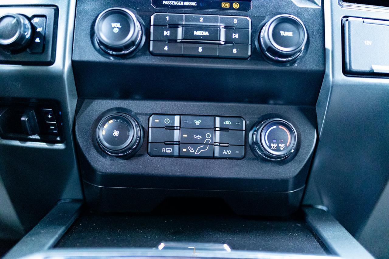 2022 Ford F-250 4x4 Crew Cab XLT FX4 PSeat BCam Red Deer AB