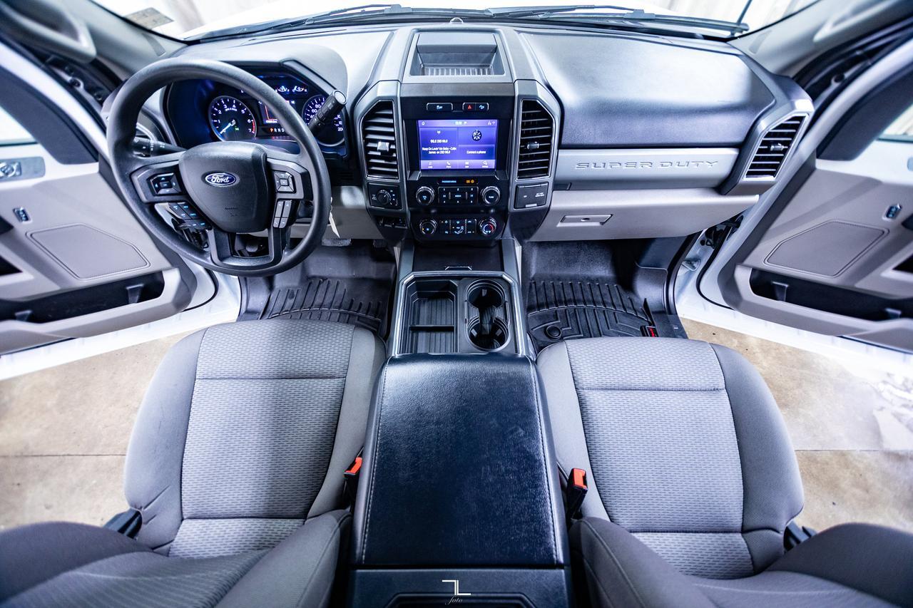 2022 Ford F-250 4x4 Crew Cab XLT FX4 PSeat BCam Red Deer AB