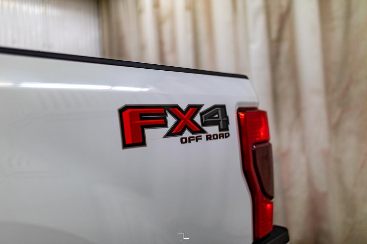 2022 Ford F-250 4x4 Crew Cab XLT FX4 PSeat BCam Red Deer AB