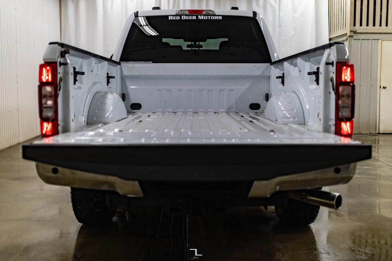 2022 Ford F-250 4x4 Crew Cab XLT FX4 PSeat BCam Red Deer AB