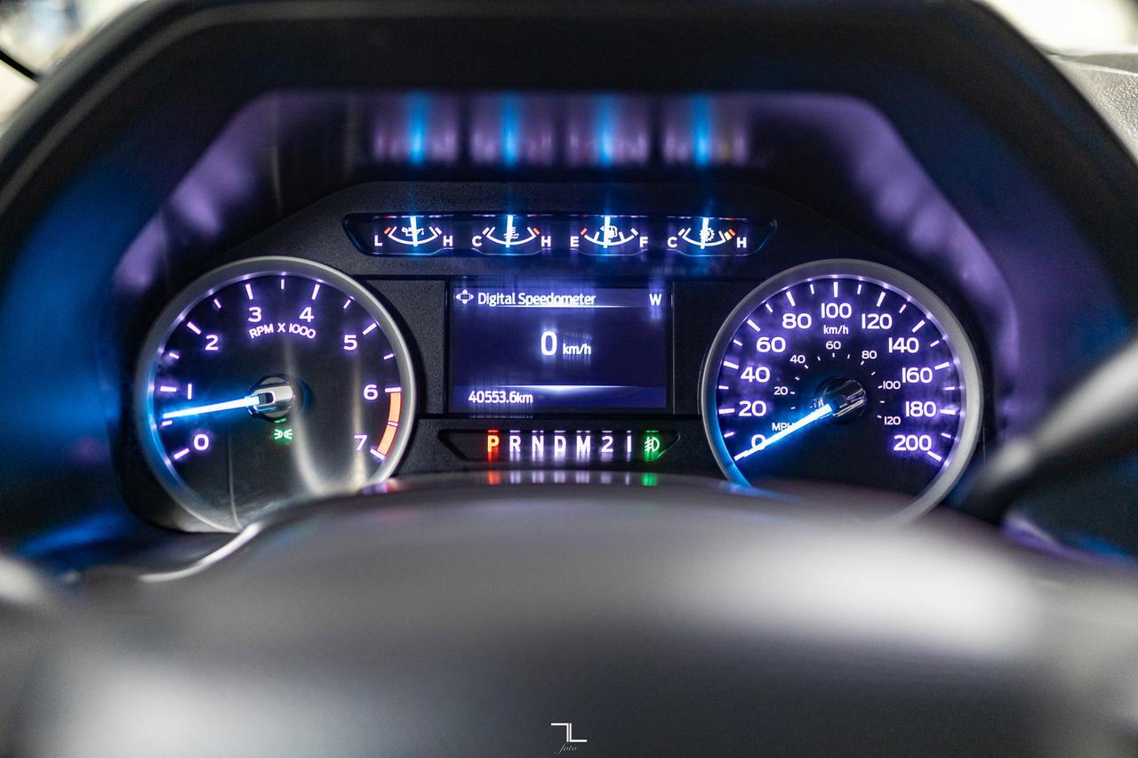 2022 Ford F-250 4x4 Crew Cab XLT FX4 PSeat BCam Red Deer AB