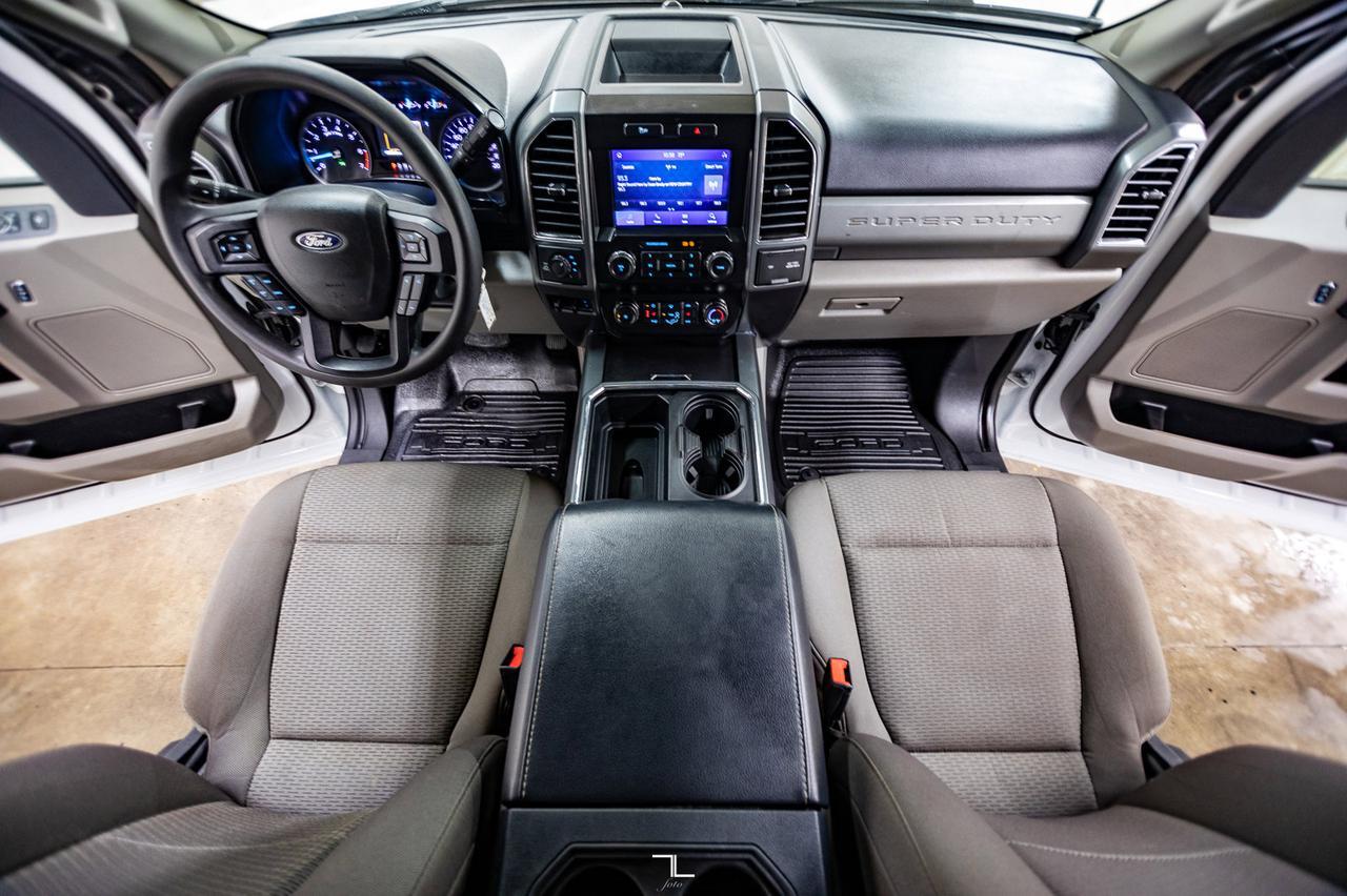 2022 Ford F-250 4x4 Crew Cab XLT FX4 PSeat BCam Red Deer AB