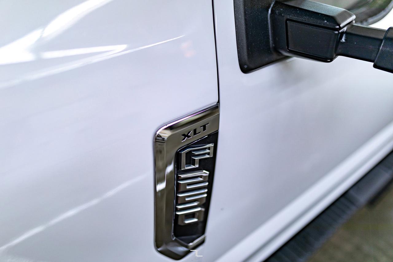 2022 Ford F-250 4x4 Crew Cab XLT FX4 PSeat BCam Red Deer AB