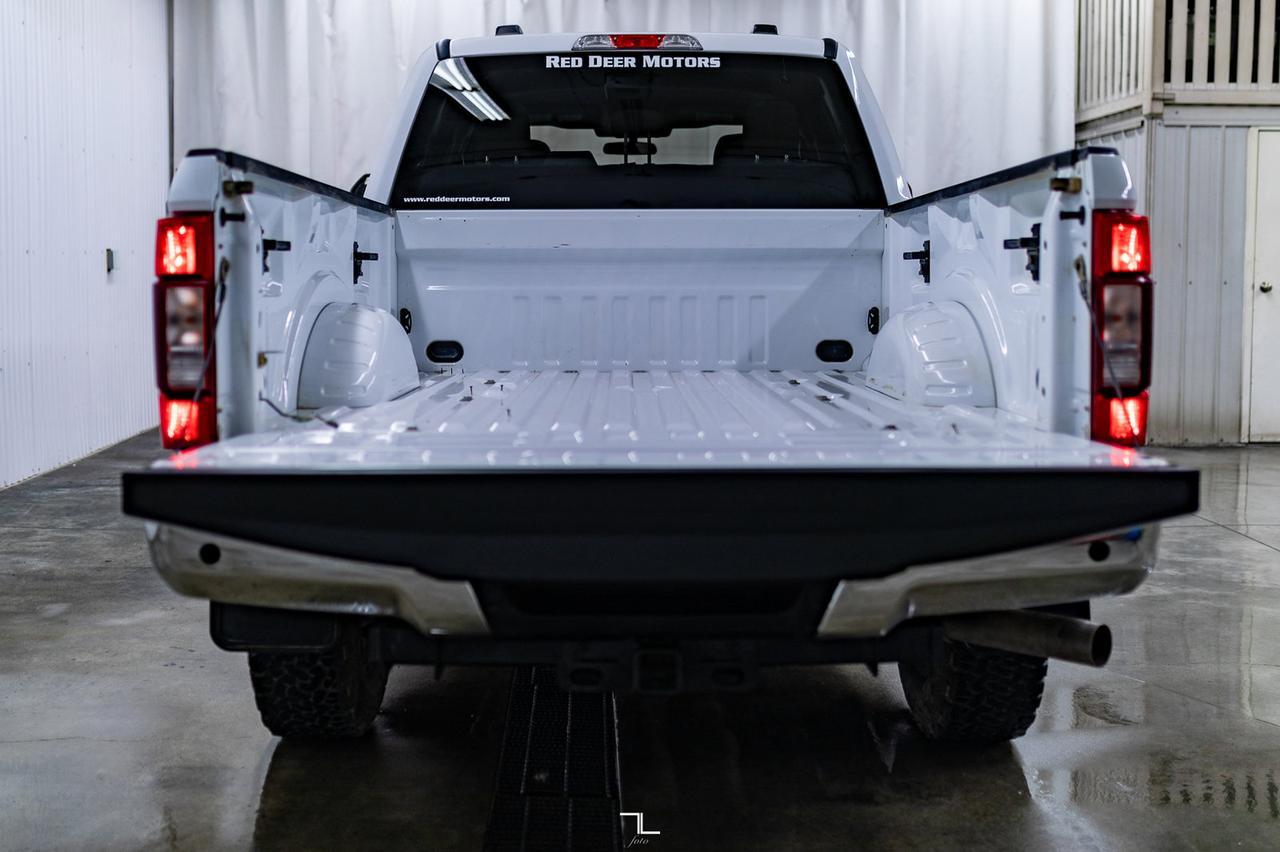 2022 Ford F-250 4x4 Crew Cab XLT FX4 PSeat BCam Red Deer AB