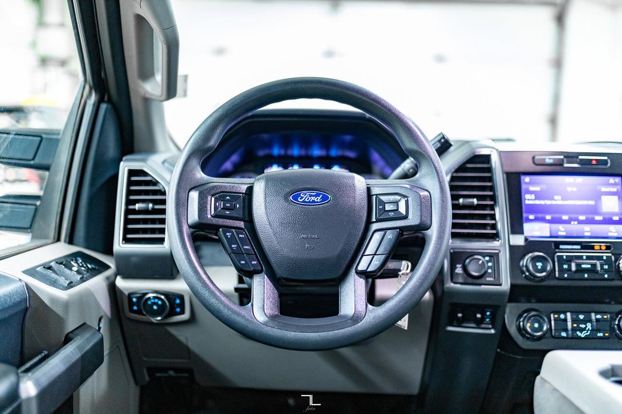 2022 Ford F-250 4x4 Crew Cab XLT FX4 PSeat BCam Red Deer AB