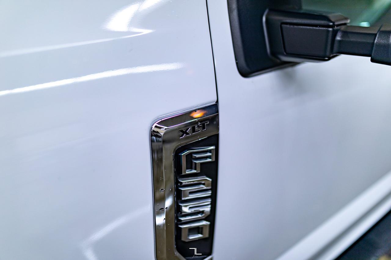 2022 Ford F-250 4x4 Crew Cab XLT FX4 PSeat BCam Red Deer AB